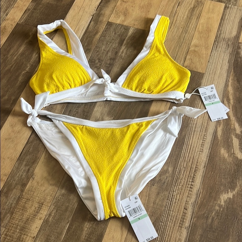 Trina Turk 
Courtside Banded Bralette Bikini set size 8 - Picture 3 of 8